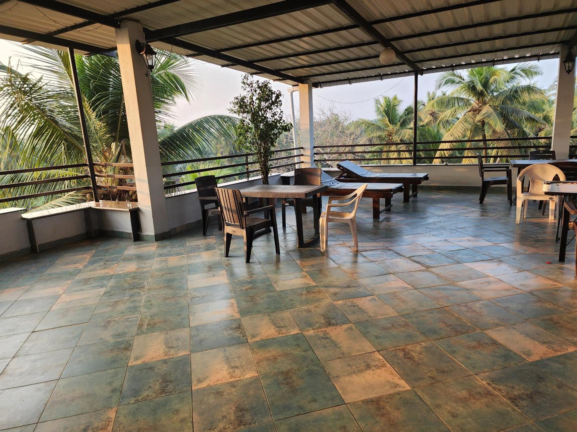 Coastal Suites Apart Hotel ---- 8 Minutes Walk To Beach Benaulim Exterior photo
