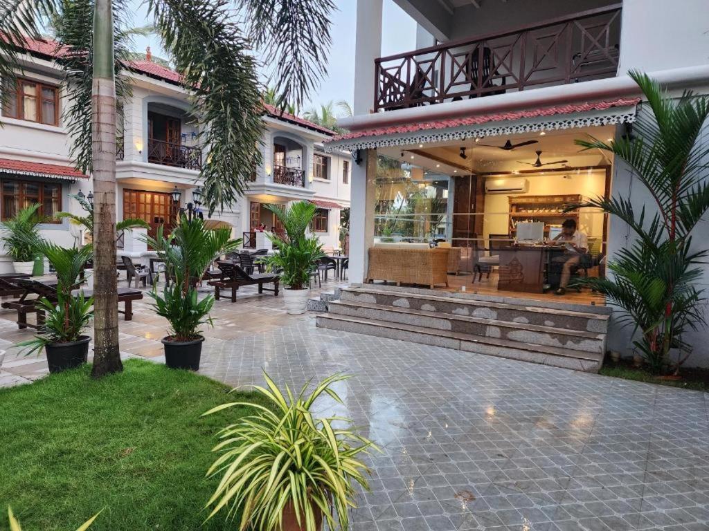 Coastal Suites Apart Hotel ---- 8 Minutes Walk To Beach Benaulim Exterior photo