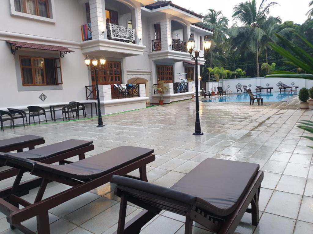 Coastal Suites Apart Hotel ---- 8 Minutes Walk To Beach Benaulim Exterior photo