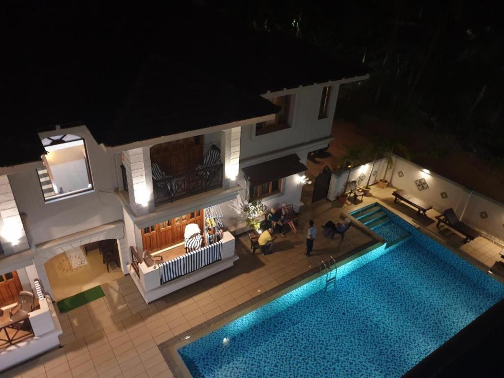 Coastal Suites Apart Hotel ---- 8 Minutes Walk To Beach Benaulim Exterior photo